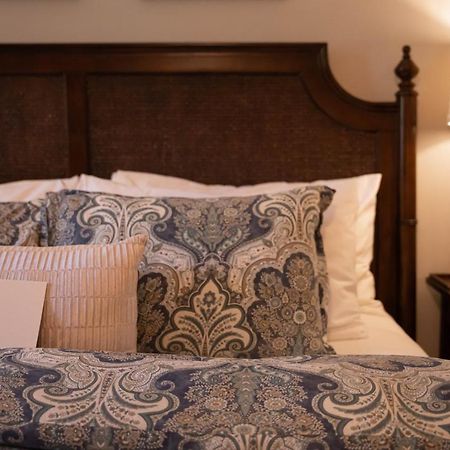 Mossbrae Hotel 邓斯缪尔 外观 照片