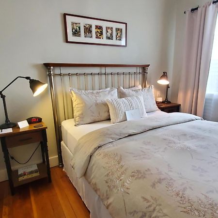 Mossbrae Hotel 邓斯缪尔 外观 照片