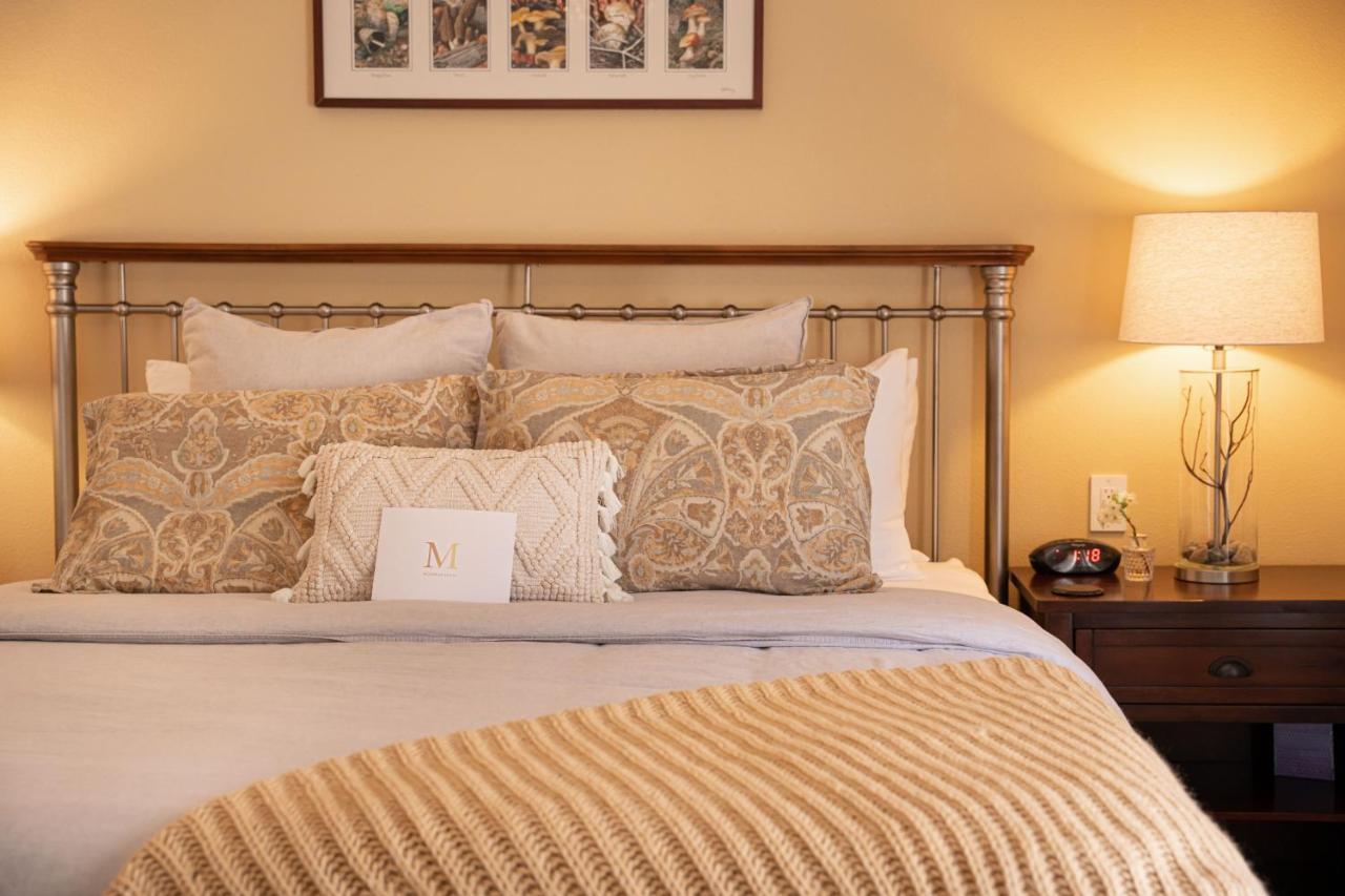 Mossbrae Hotel 邓斯缪尔 外观 照片